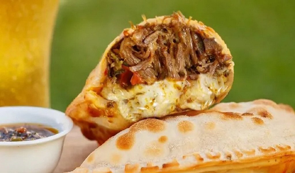 EMPANADAS DE CHARQUI BIEN SALTEÑAS