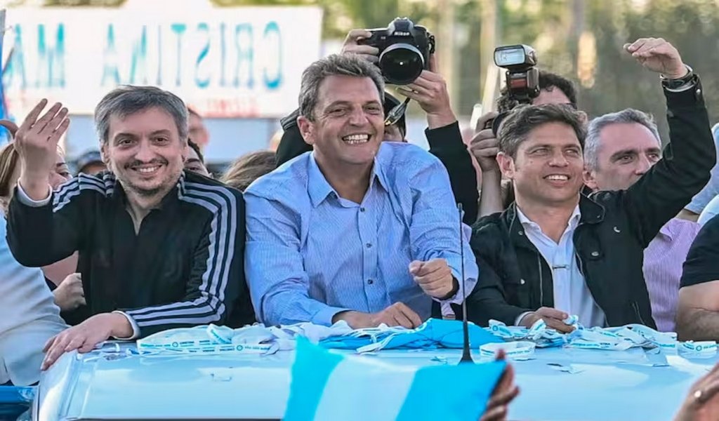 Maximo Kirchner Sergio Massa Axel Kicillof. Telam