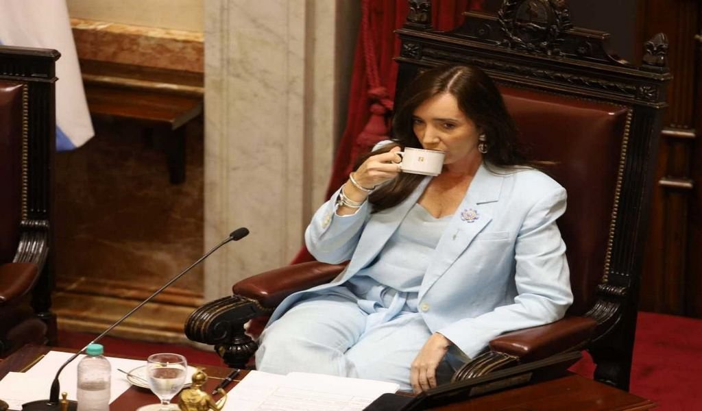 Victoria Villaruel. NA
